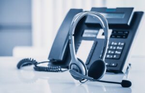 هزینه پیاده سازی VoIP به چه عواملی بستگی دارد؟